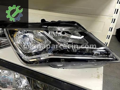 Skoda Rapid Sağ Ön Far 6JA941006 çıkma parça