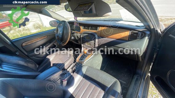 Jaguar X-Type Torpido çıkma parça