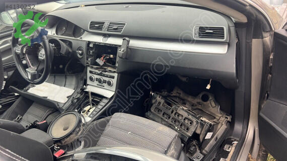 Volkswagen Passat Klima Radyatörü çıkma parça