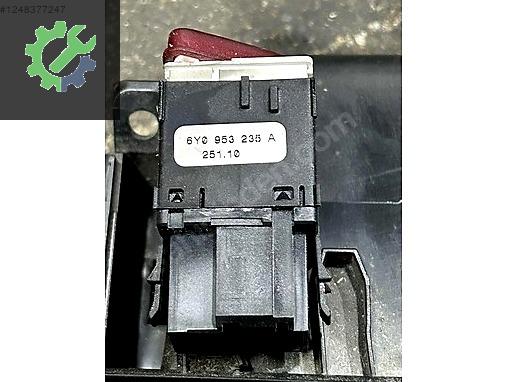 6Y0953235A 7H0857925A MULTİVAN CARAVELLA DÖRTLÜ DÜĞMESİ