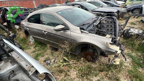 Volkswagen Passat Klima Radyatörü çıkma parça