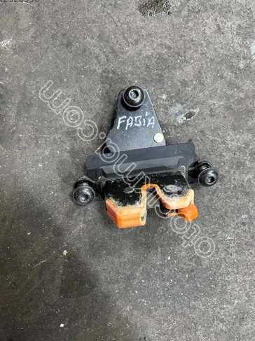 Skoda Fabia Bagaj Kilidi 6Y0827501 çıkma parça