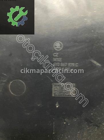 Skoda Fabia Bagaj Döşemesi 6Y0867979C çıkma parça