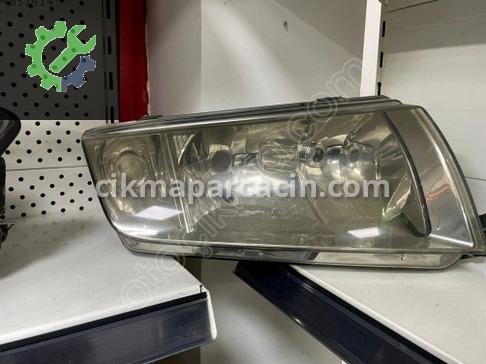 Skoda Fabia Sağ Ön Far çıkma parça