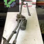 701955113B TRANSPORTER T4 SİLGEC MEKANİZMASI SİLGEC MOTORU