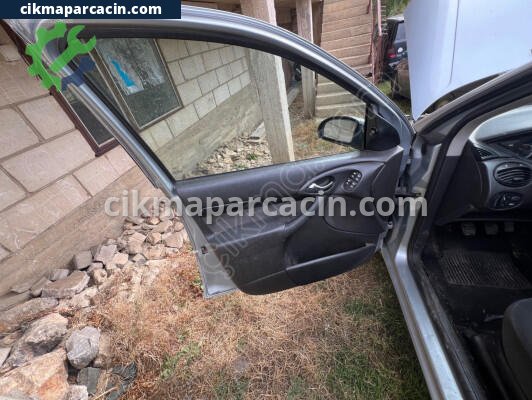 Ford Focus Kapı Döşemesi çıkma parça