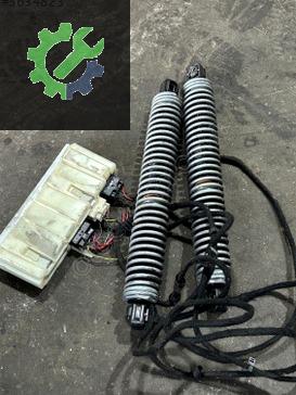 7365902 BMW F10 ELKETİRİKLİ BAGAJ AMORTİSOR BEYİN DÜĞME SETİ ORJ