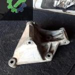 7700599274 Renault 21 Motor bağlantı ayağı çıkma orjinal