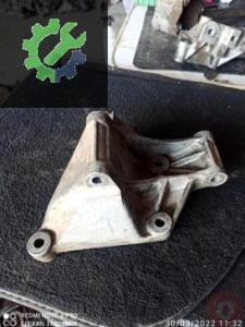 7700599274 Renault 21 Motor bağlantı ayağı çıkma orjinal