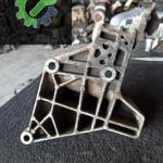 7700599274 Renault 21 Motor bağlantı ayağı çıkma orjinal