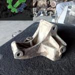7700599274 Renault 21 Motor bağlantı ayağı çıkma orjinal