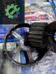 7700866844H Kango 1.9 eksantrik dişlisi