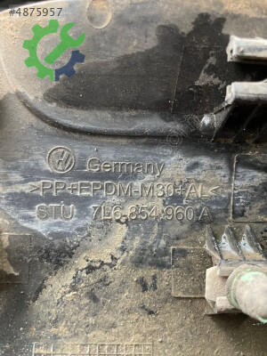 Volkswagen Touareg Çamurluk 7L6854960A çıkma parça