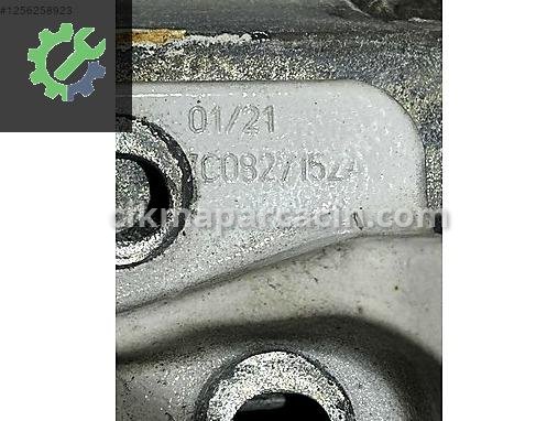 Volkswagen Crafter Kapı Menteşesi 7C0827151A çıkma parça