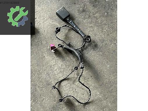 7C0857755D CRAFTER MAN TGE ŞOFÖR KOLTUK EMNİYET KEMERİ İKAZLİ