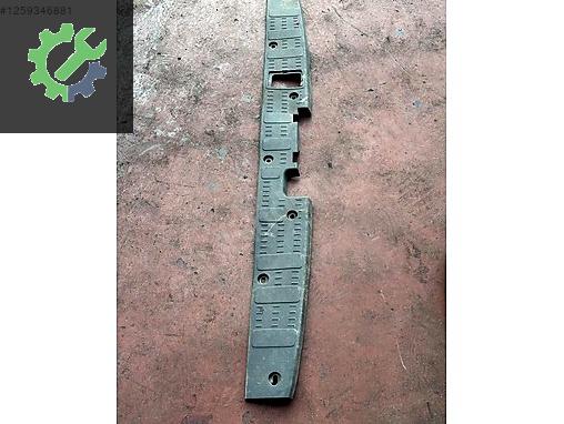 7C0863485B CRAFTER MAN TGE ARKA KAPI BAGAJ BASAMAK PLASTİK