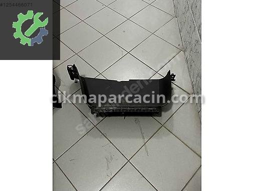 Volkswagen Crafter Basamak 7C0863735B çıkma parça