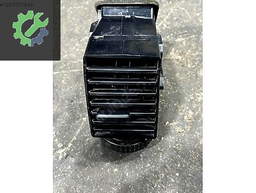 7E0815705 TRANSPORTER KALORİFER IZGARASI SOL ORTA KLİMA MENFEZİ