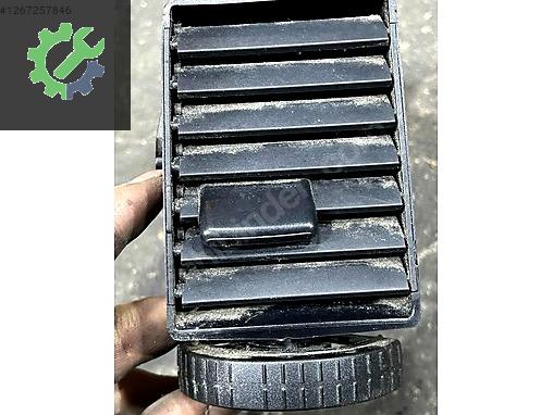 7E0815705 TRANSPORTER KALORİFER IZGARASI SOL ORTA KLİMA MENFEZİ