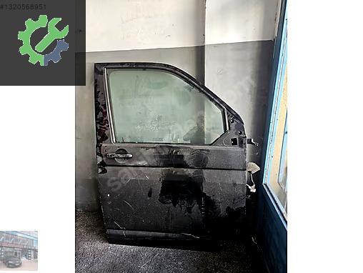 7E0831056 Volkswagen Caravelle T5 Sağ Ön Kapı (2010/2015)