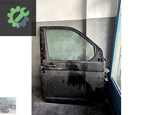 7E0831056 Volkswagen Multivan T5 Sağ Ön Kapı (2010/2015)