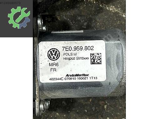 7E0959802 TRANSPORTER CARAVELLA SAĞ CAM MOTORU KAPI İÇ TESİSATI