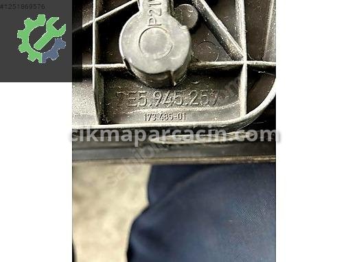 Volkswagen Transporter Stop Lambası 7E5945257 çıkma parça