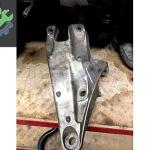 Volkswagen Transporter Motor Takozu & Kulağı Çıkma Parça Kayseri