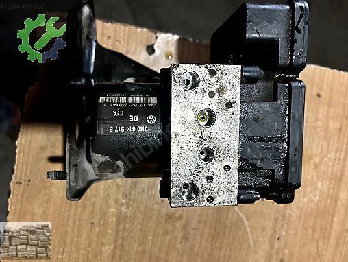7H0614517B 7H0907379R VW TRANSPORTER T5 ABS BEYNİ