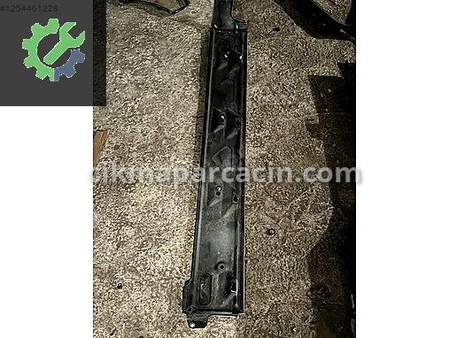 Volkswagen Transporter Sağ Kapı 7H1843795H çıkma parça