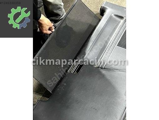 Volkswagen Multivan Bagaj Perdesi 7H1868715G çıkma parça