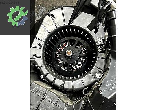 7H5819004H CARAVELLA MULTİVAN ARKA KALORİFER KAZANI MOTORU
