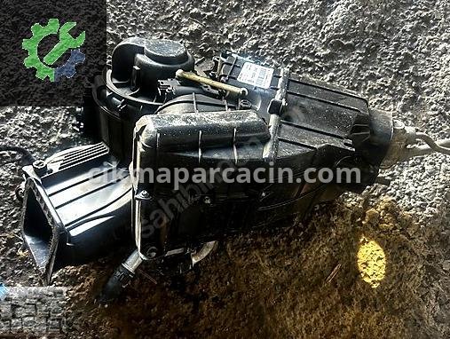 Volkswagen Caravelle Kalorifer Kutusu 7H5820004G çıkma parça