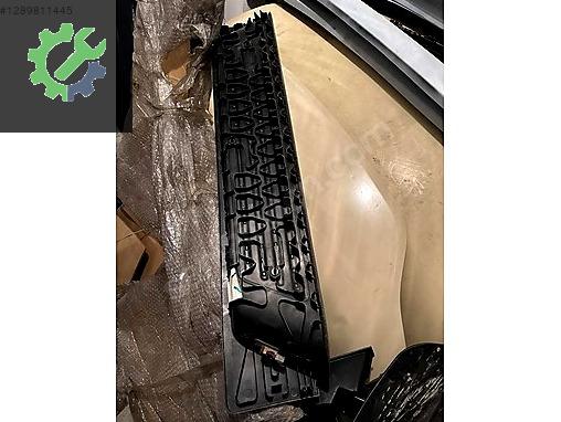 7H5863735G 7H5863736M CARAVELLA SAĞ SOL ORTA BASAMAK PLASTİK