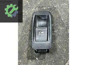 7H5959539 7E0959855 TRANSPORTER CARAVELLA SAĞ CAM DÜĞMESİ