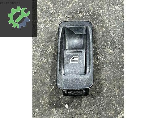 7H5959539 7E0959855 TRANSPORTER CARAVELLA SAĞ CAM DÜĞMESİ