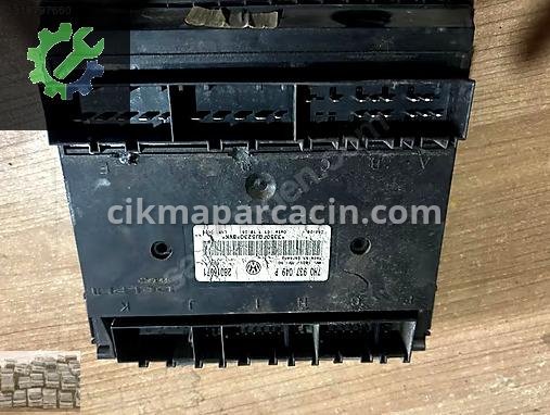 Volkswagen Transporter Beyin 7HO937049P çıkma parça