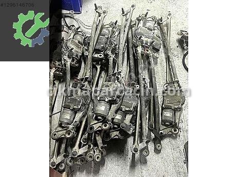 Porsche Cayenne Silecek Mekanizması çıkma parça