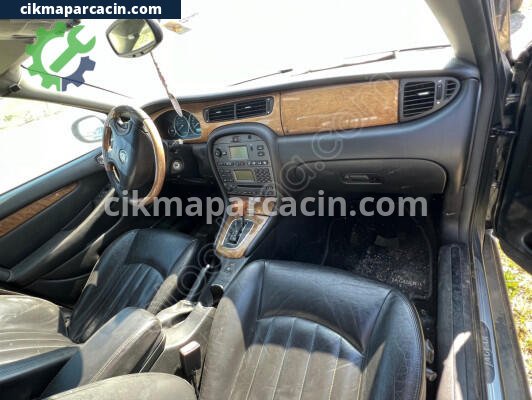 Jaguar X-Type Torpido çıkma parça