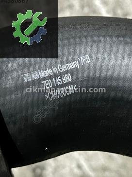 Volkswagen Transporter Turbo Hortumu 7E0145980 çıkma parça