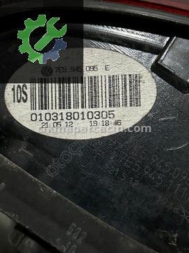 Volkswagen Caravelle Sol Arka Stop 7E5945095E çıkma parça