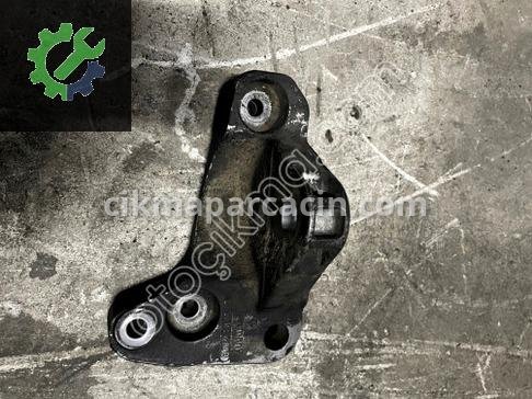 Volkswagen Transporter Motor Takozu & Kulağı çıkma parça