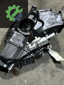 7H5819004H CARAVELLA MULTİVAN ARKA KALORİFER KAZANI MOTORU (2. Adet)