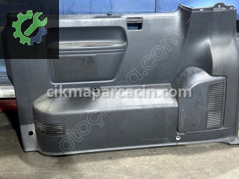 Volkswagen Multivan Kapı Döşemesi 7H9868716K çıkma parça