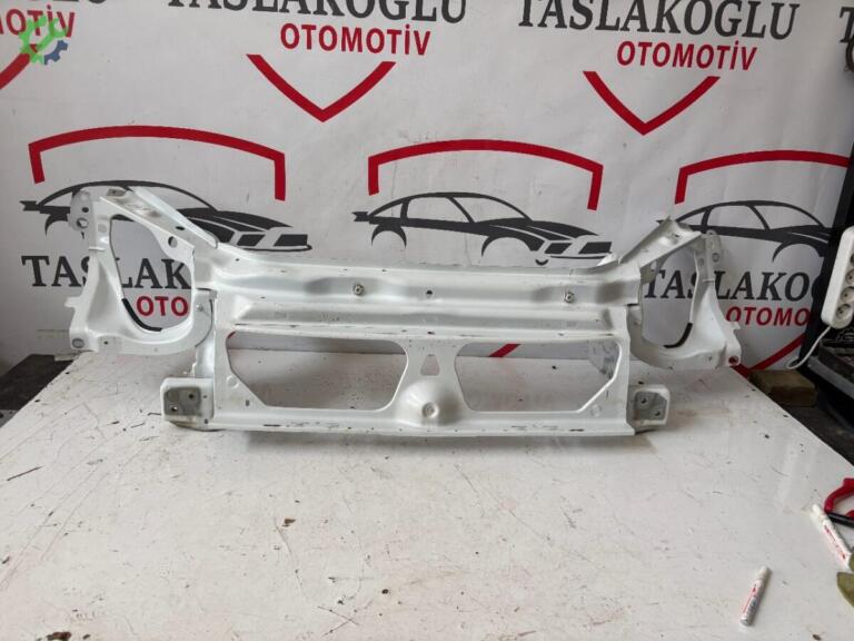 Renault Kangoo Ön Panel çıkma parça