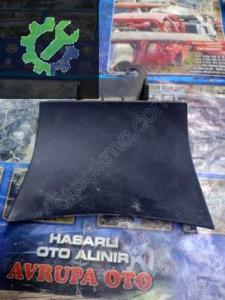 8200183263 Megan 2 orta konsol kapağı