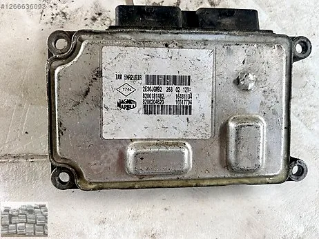 Renault Clio Motor Beyni 8200204620 çıkma parça
