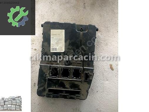 Renault Megane BCM Beyni 8200305575 çıkma parça
