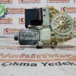 827310185R RENAULT FLUENCE MEGANE 3 CAM MOTORU SAĞ ARKA