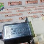 827310185R RENAULT FLUENCE MEGANE 3 CAM MOTORU SAĞ ARKA